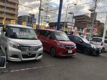 中古車スライドドアたくさんあります！！